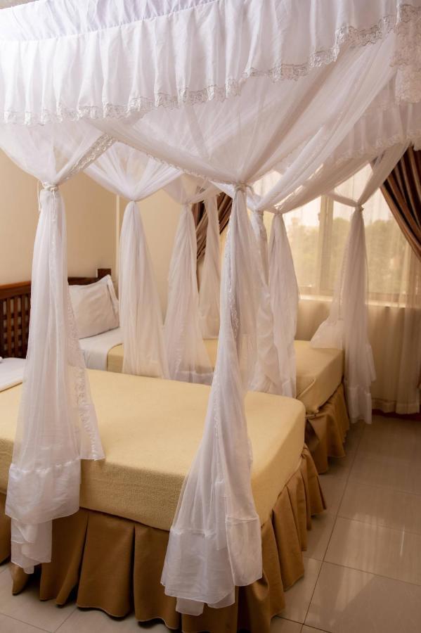 Briston Hotel Arusha Exterior photo
